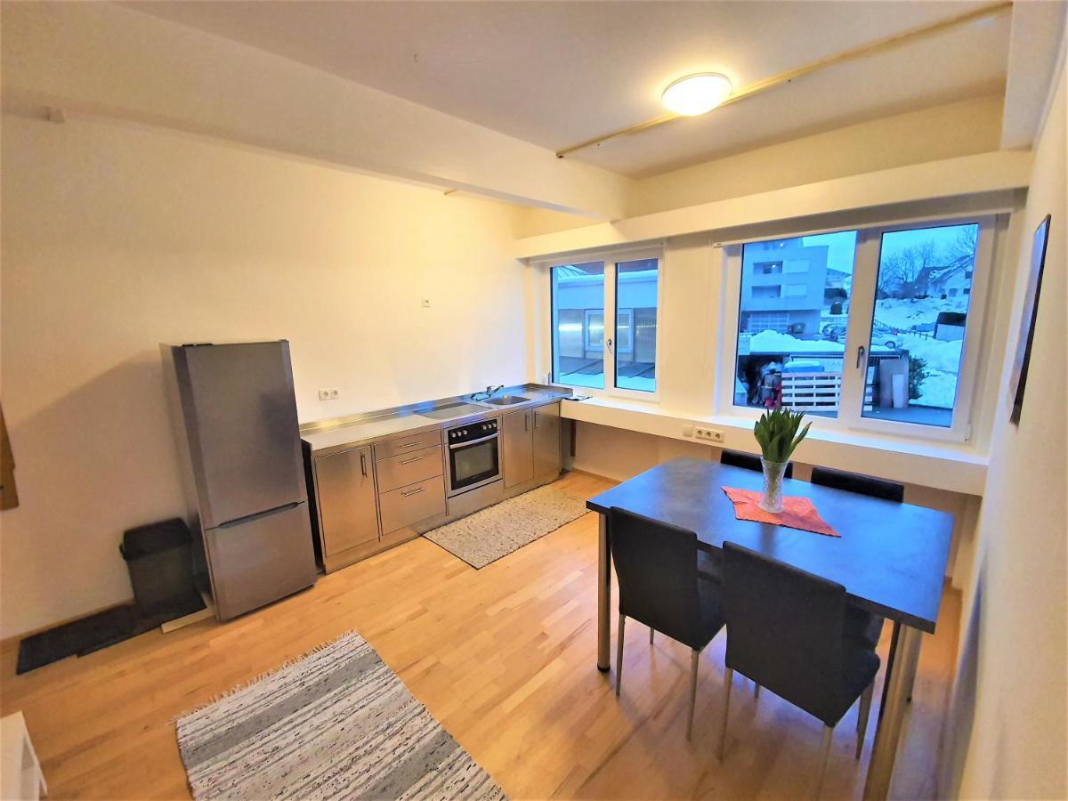 Apartments Cheztom Nenzing Bagian luar foto