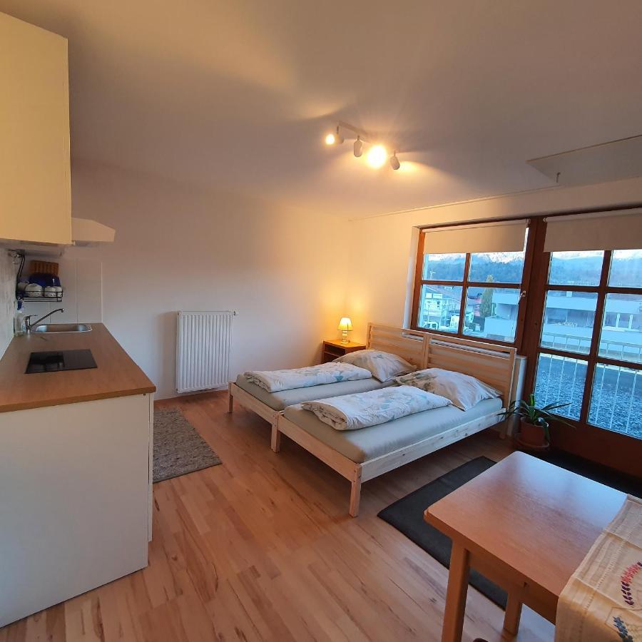 Apartments Cheztom Nenzing Bagian luar foto